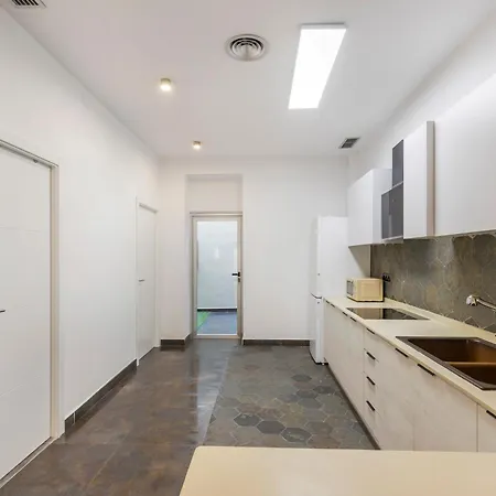 Modern Apartment With Patio In Alicante Esterno foto